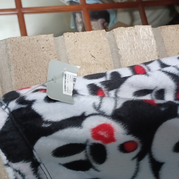 NWT Disney pajama/lounge pants M, rare pattern - Picture 3 of 4